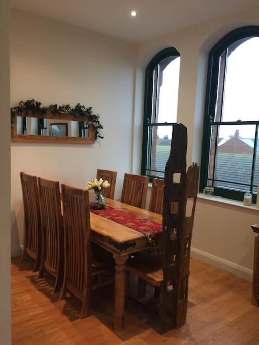 Converted Chapel Filey Floor To Ceiling Arch Window Exterior photo